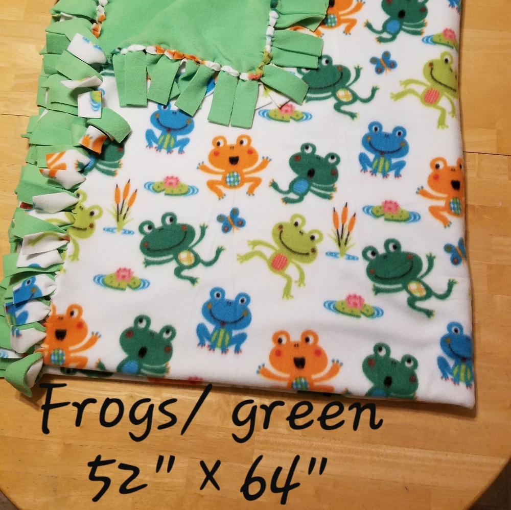 Fleece blanket handmade frogs & green